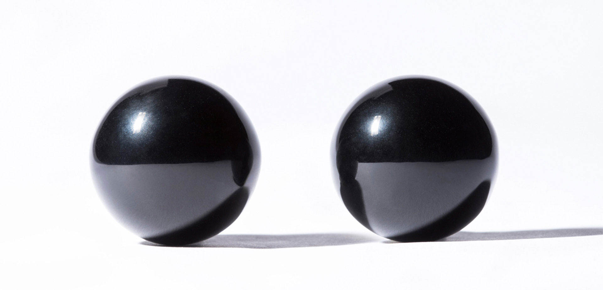 Black Obsidian Volcanic Glass Ben Wa Balls.